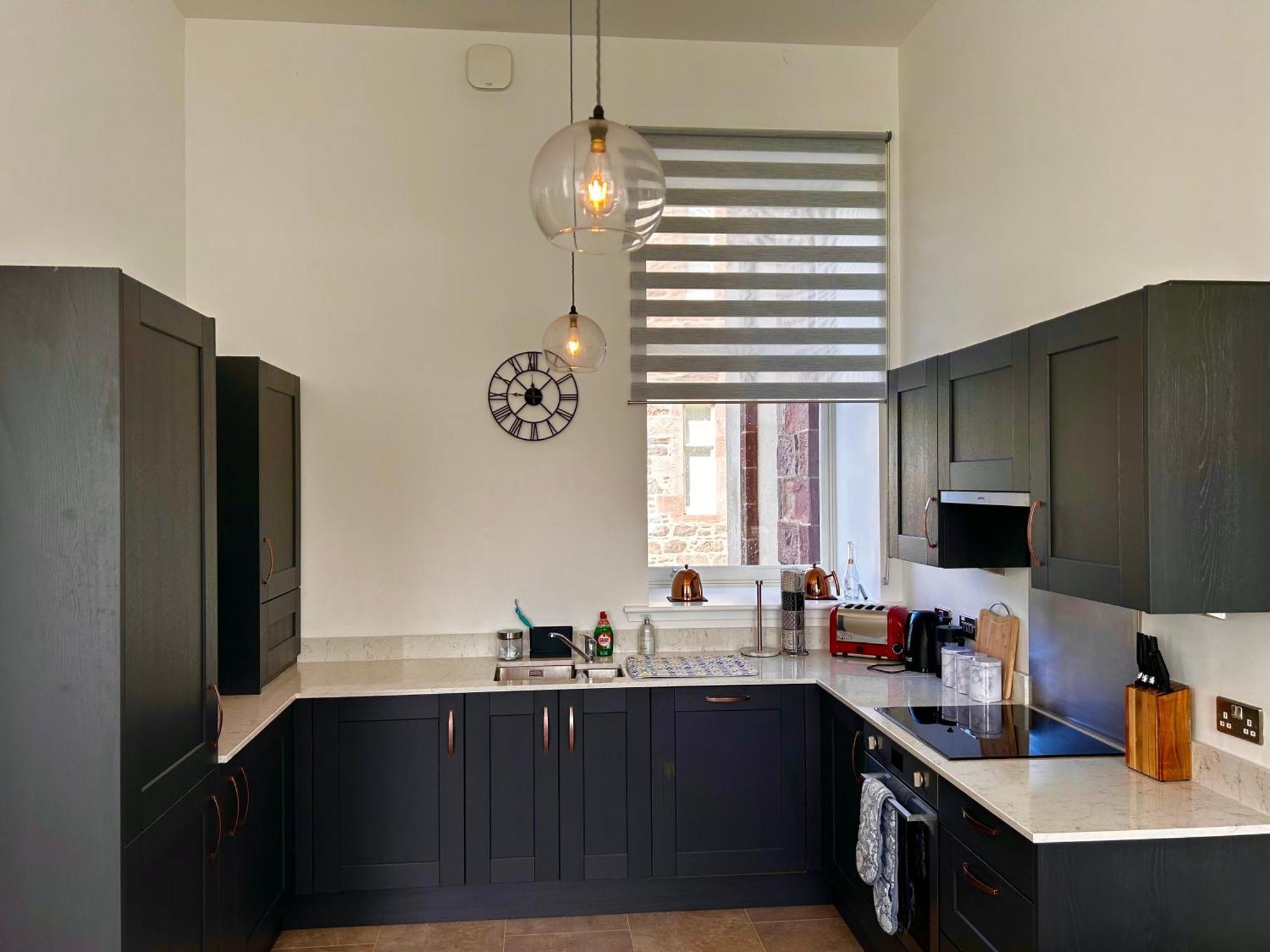 Inverness Great Glen Town House, 5 Minute Drive From Town Centre Exteriör bild