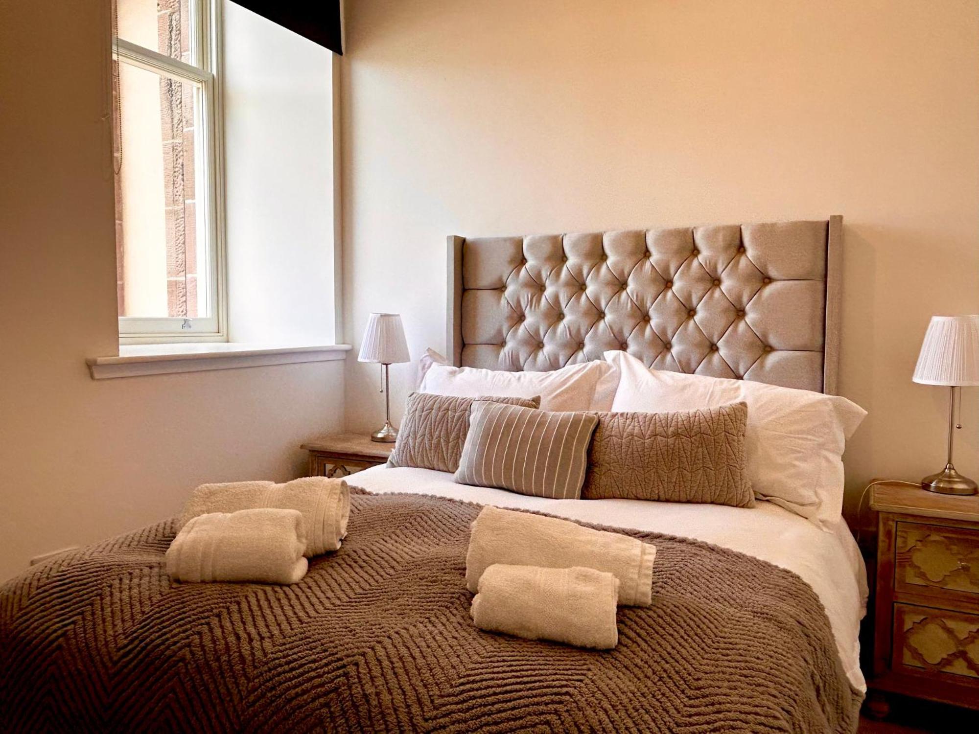 Inverness Great Glen Town House, 5 Minute Drive From Town Centre Exteriör bild